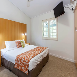 Couran Cove Island Resort - Unique natural getaway with endless possibilities awaits you. Perfect for couples, families, nature lovers and adventure enthusiasts