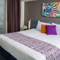 Park Regis City Quays Cairns - Centrally located in CBD offering self-contained apartments just a short walk to marina, restaurants and casino